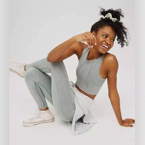 Offline by Aerie Leggings Seamless Hugger Gray Ribbed Textured Size Medium